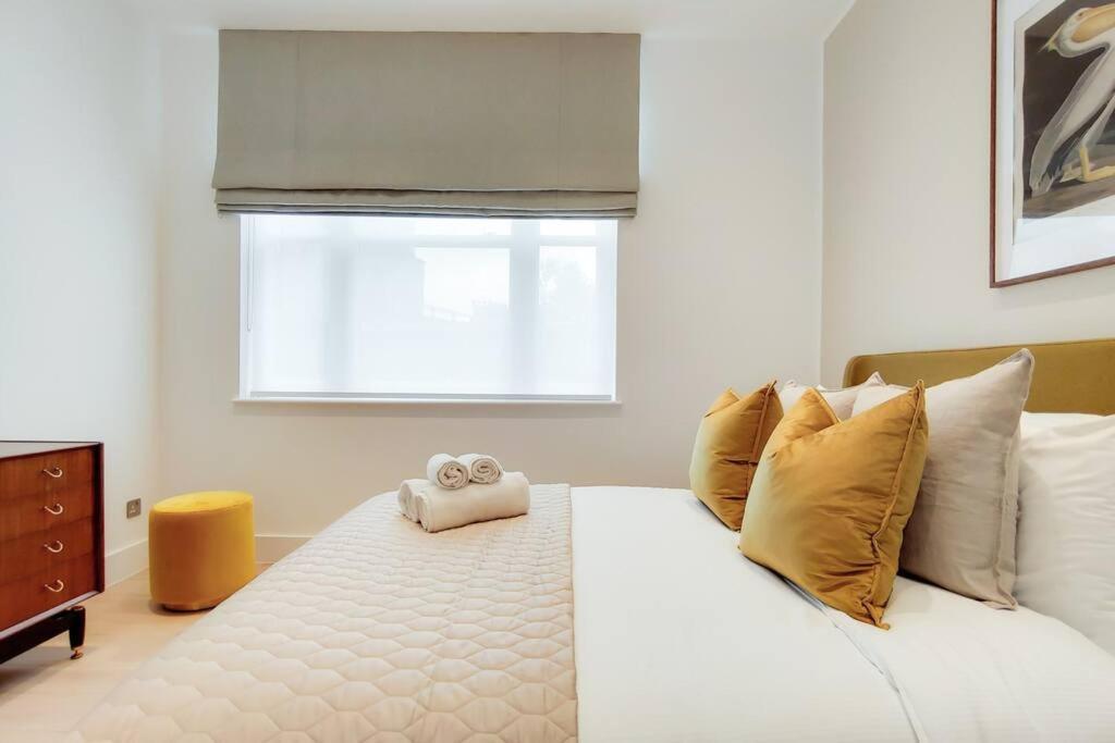 Apartamento 11 Borough - Bright & Spacious 2-bed Near Bridge Londres