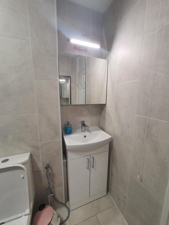 Limehouse East * London
