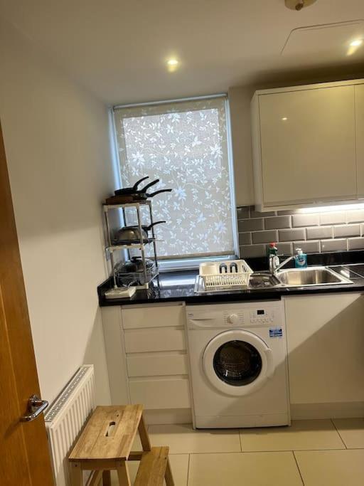 Specious In Canning Town