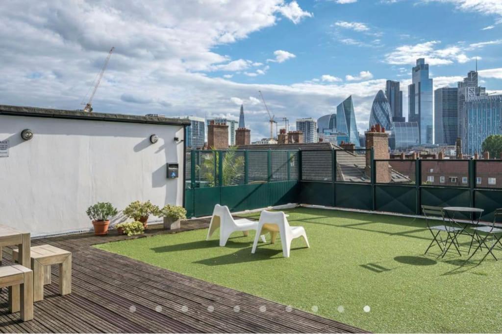 Appartement Luxury Artistic 2 Bedroom W/balcony-great Location