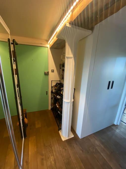 Appartement Luxury Artistic 2 Bedroom W/balcony-great Location Londen