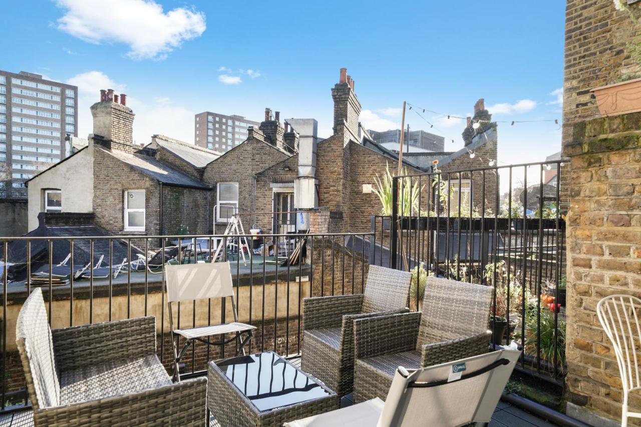 Central Hackney Abode - Balcony Appartement Londen