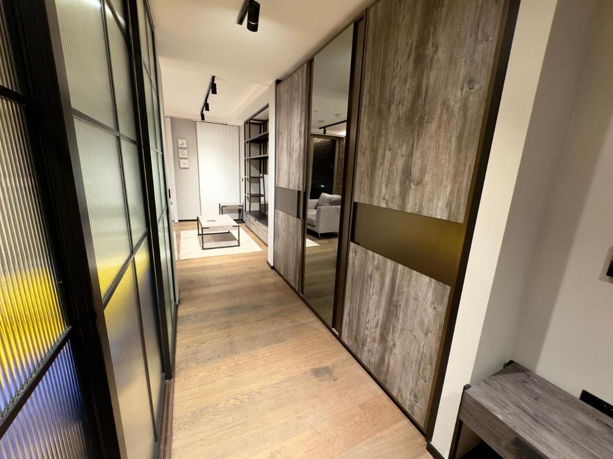 Apartment Modern, Stylish