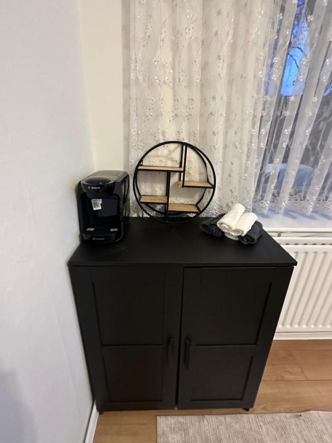 Homestay Spacious Private In The Heart Of Dalston, Hackney