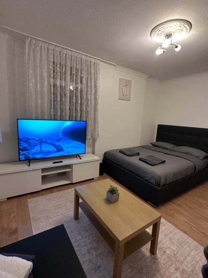 Spacious Private In The Heart Of Dalston, Hackney London