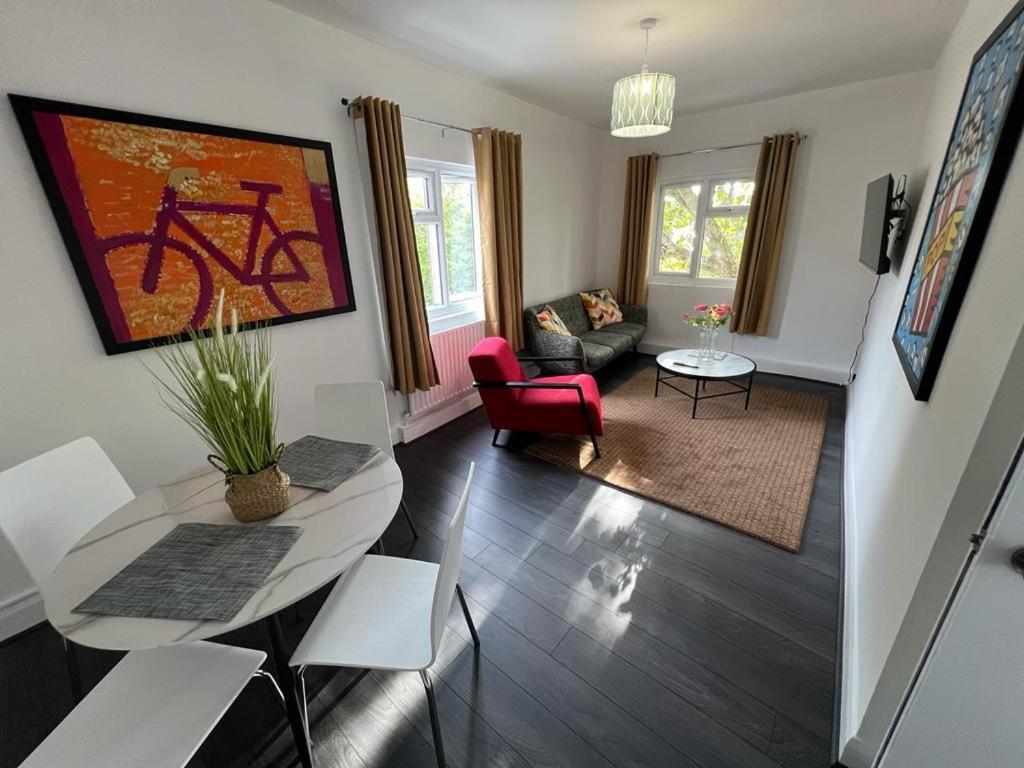 Cozy 2 Bedroom Flat Tower Bridge / Bermondsey * London