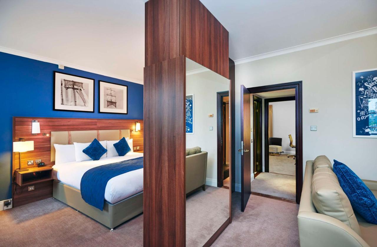 Doubletree By Hilton - Docklands Riverside 4*