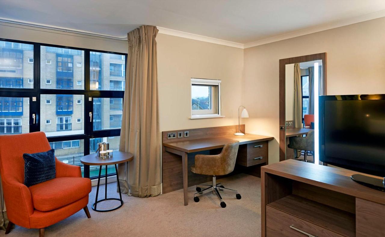 Doubletree By Hilton - Docklands Riverside