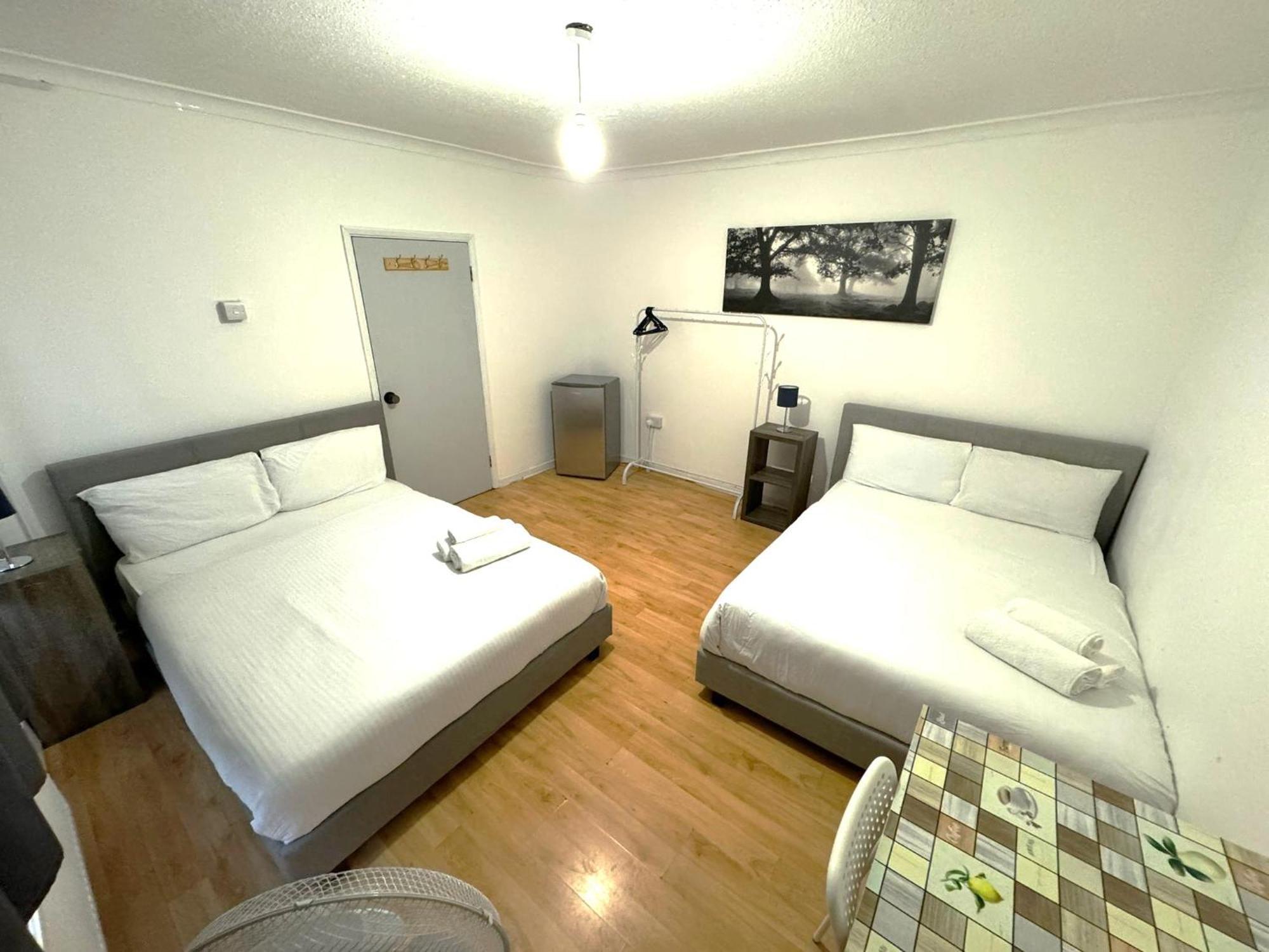 Guest house Stepney Comfy Double Bed 14 *