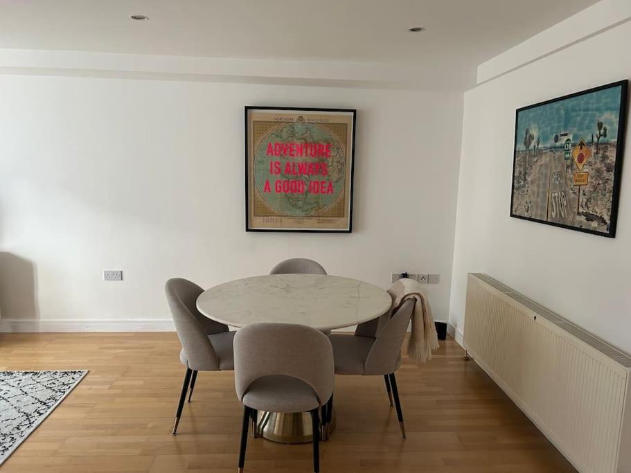 Apartment 1 Bed Flat With View Of Vibrant Hoxton Square *