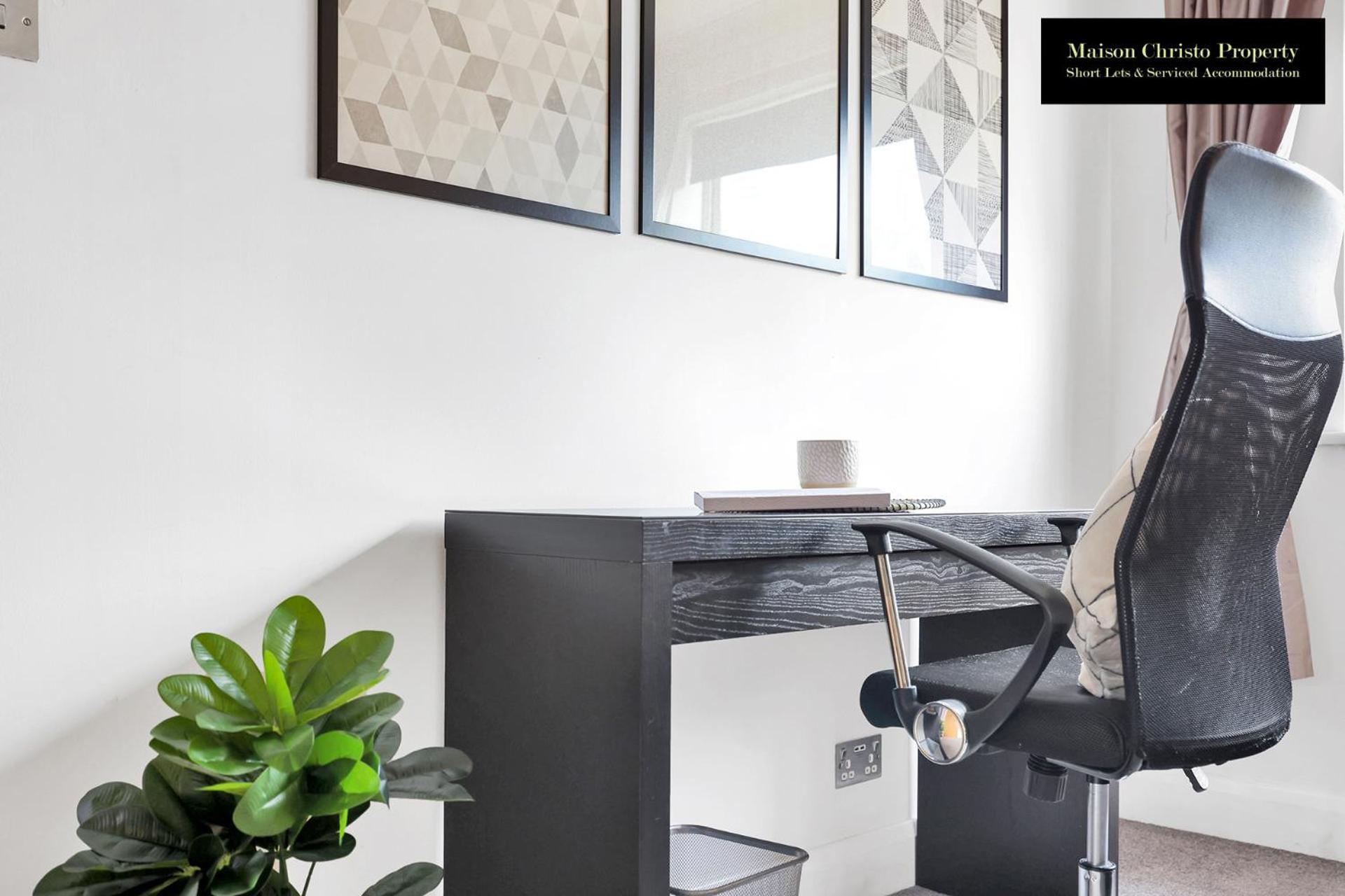 Caraway Heights 2bedroom Sleeps 6 In Canary Wharf, Free Parking, Near Excel, O2 & Airport By Maison Christo Short Lets & Serviced London