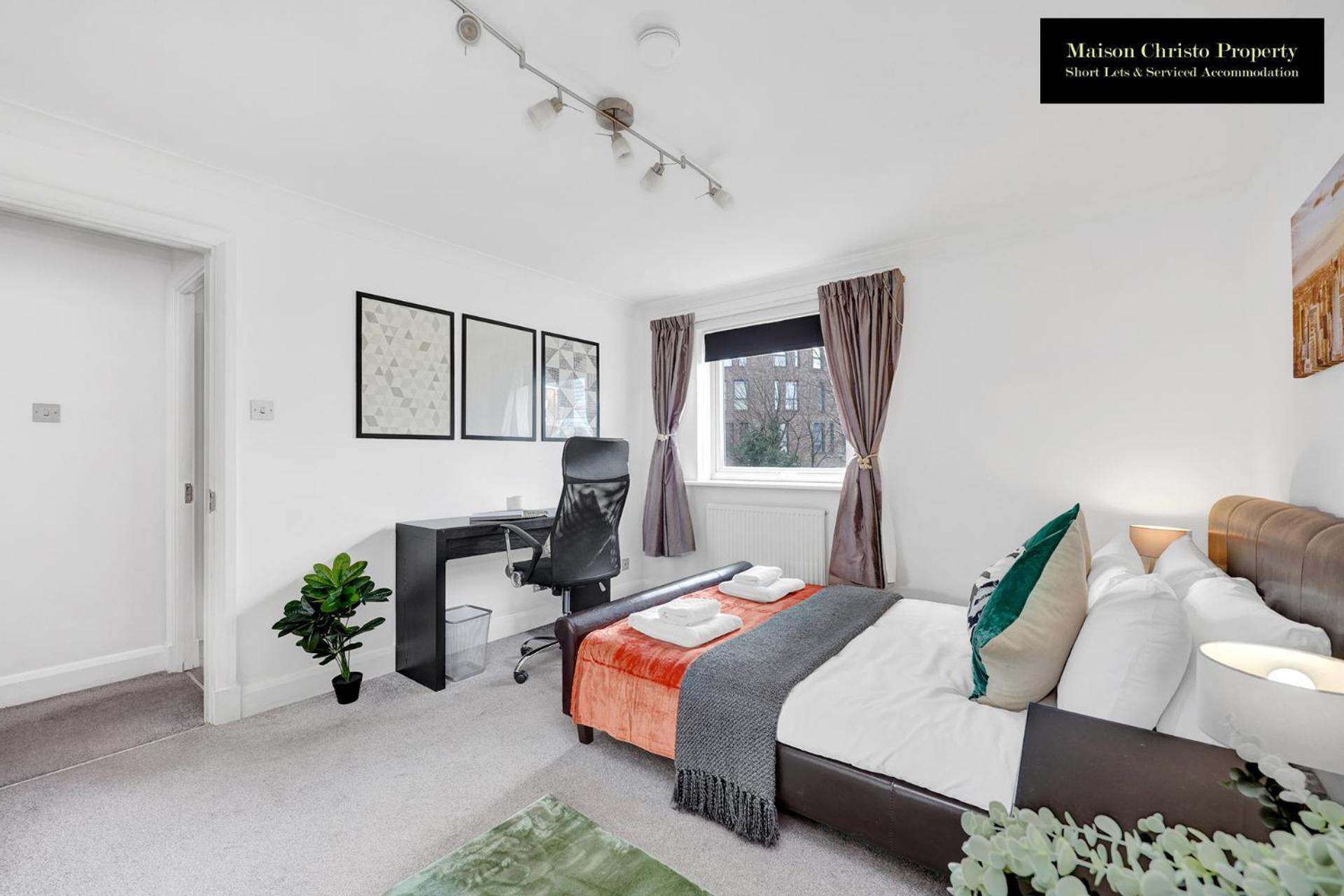 Apartment Caraway Heights 2bedroom Sleeps 6 In Canary Wharf, Free Parking, Near Excel, O2 & Airport By Maison Christo Short Lets & Serviced *