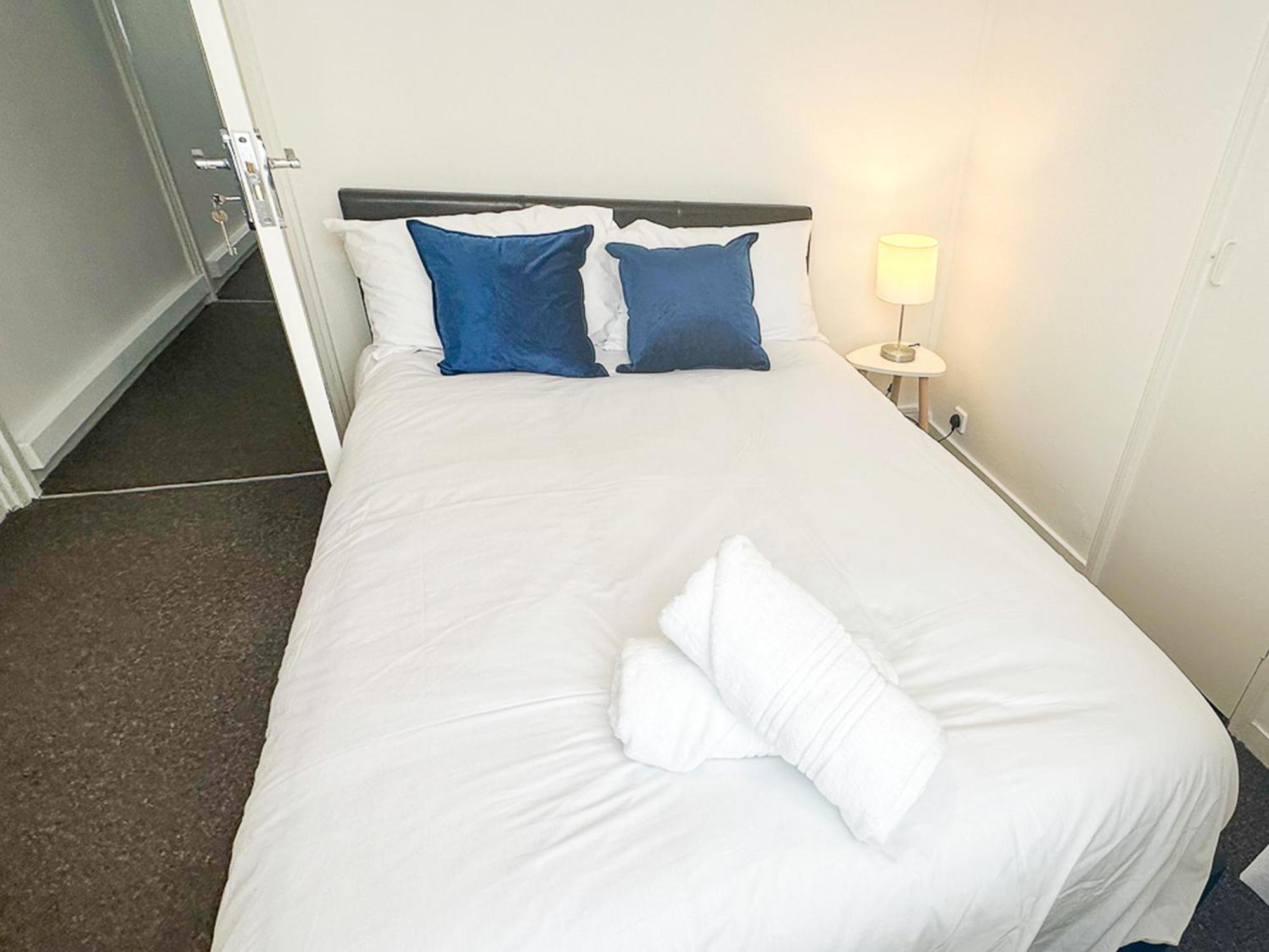 3 Bedroom Flat Haggerston, Hackney, Apartment