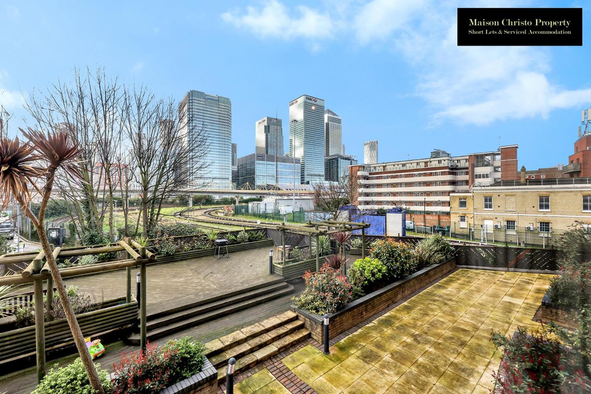Caraway Heights 2bedroom Sleeps 6 In Canary Wharf, Free Parking, Near Excel, O2 & Airport By Maison Christo Short Lets & Serviced