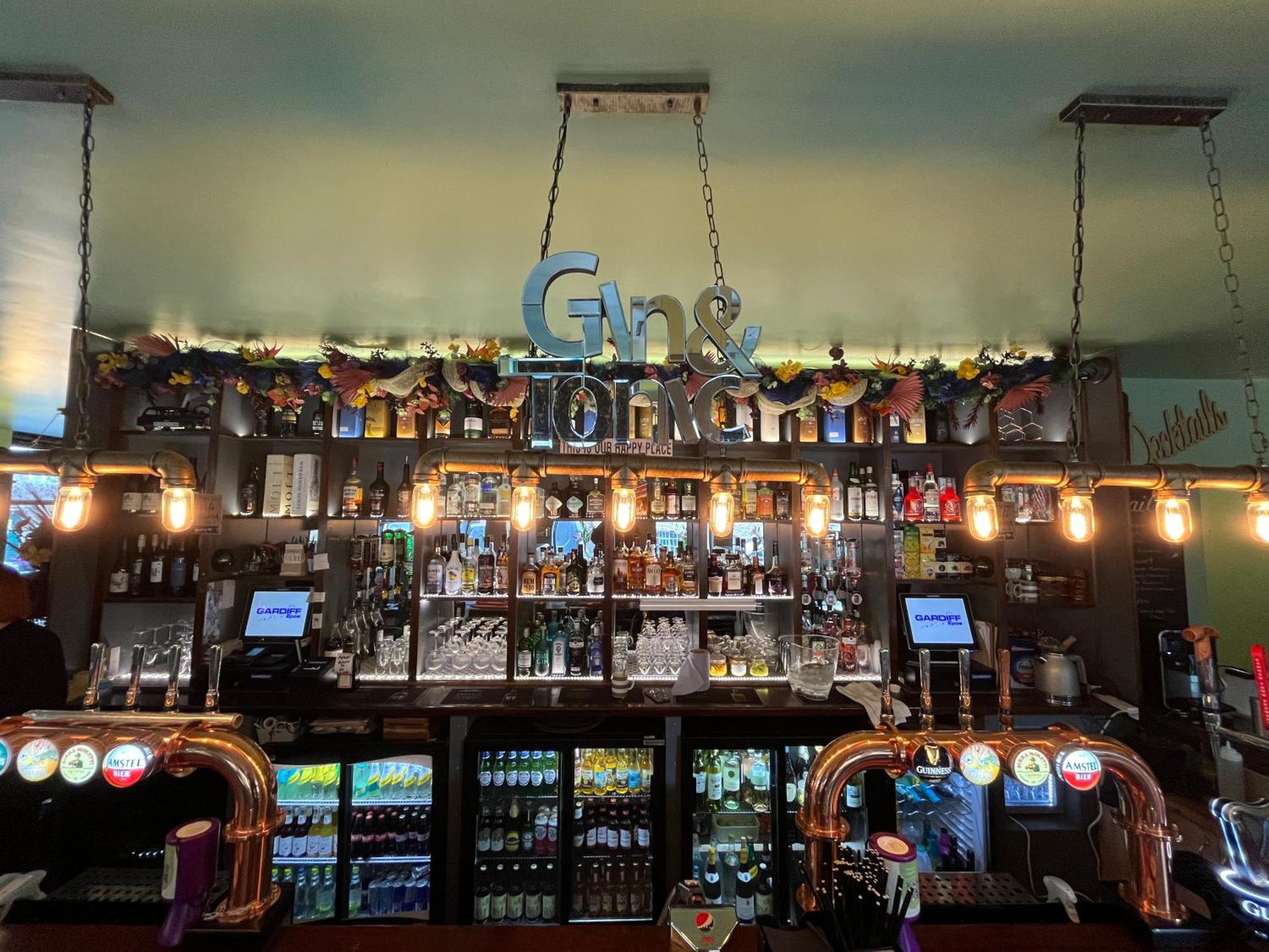Inn Dockers