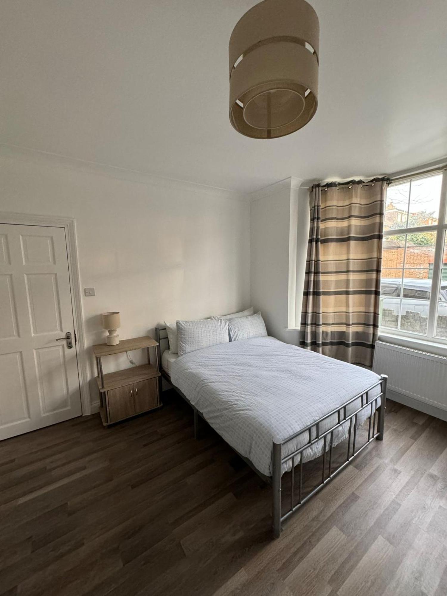 Oxborne Uk - Gardner Homestay