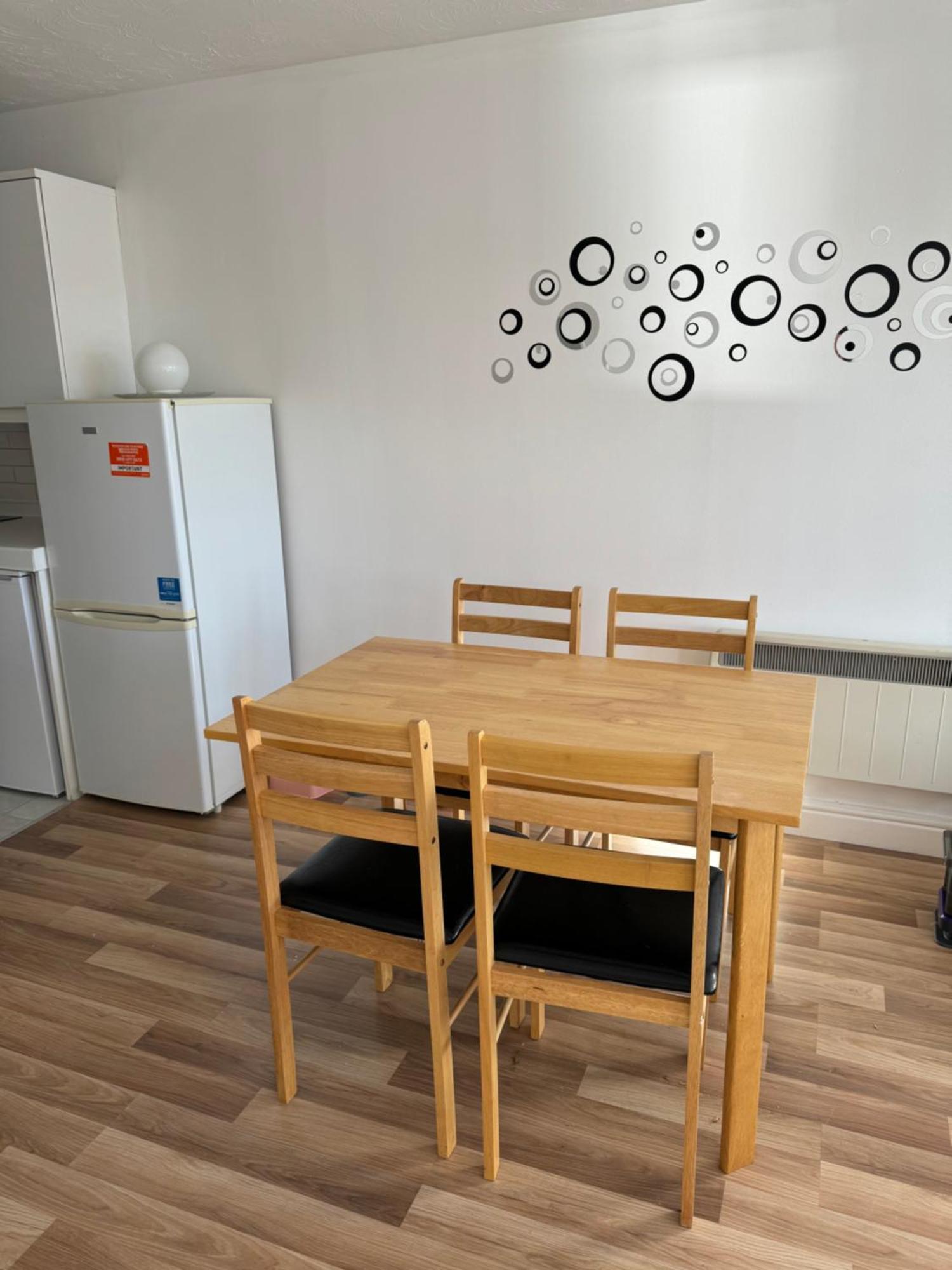 Perfect In The Centre With View Apartment
