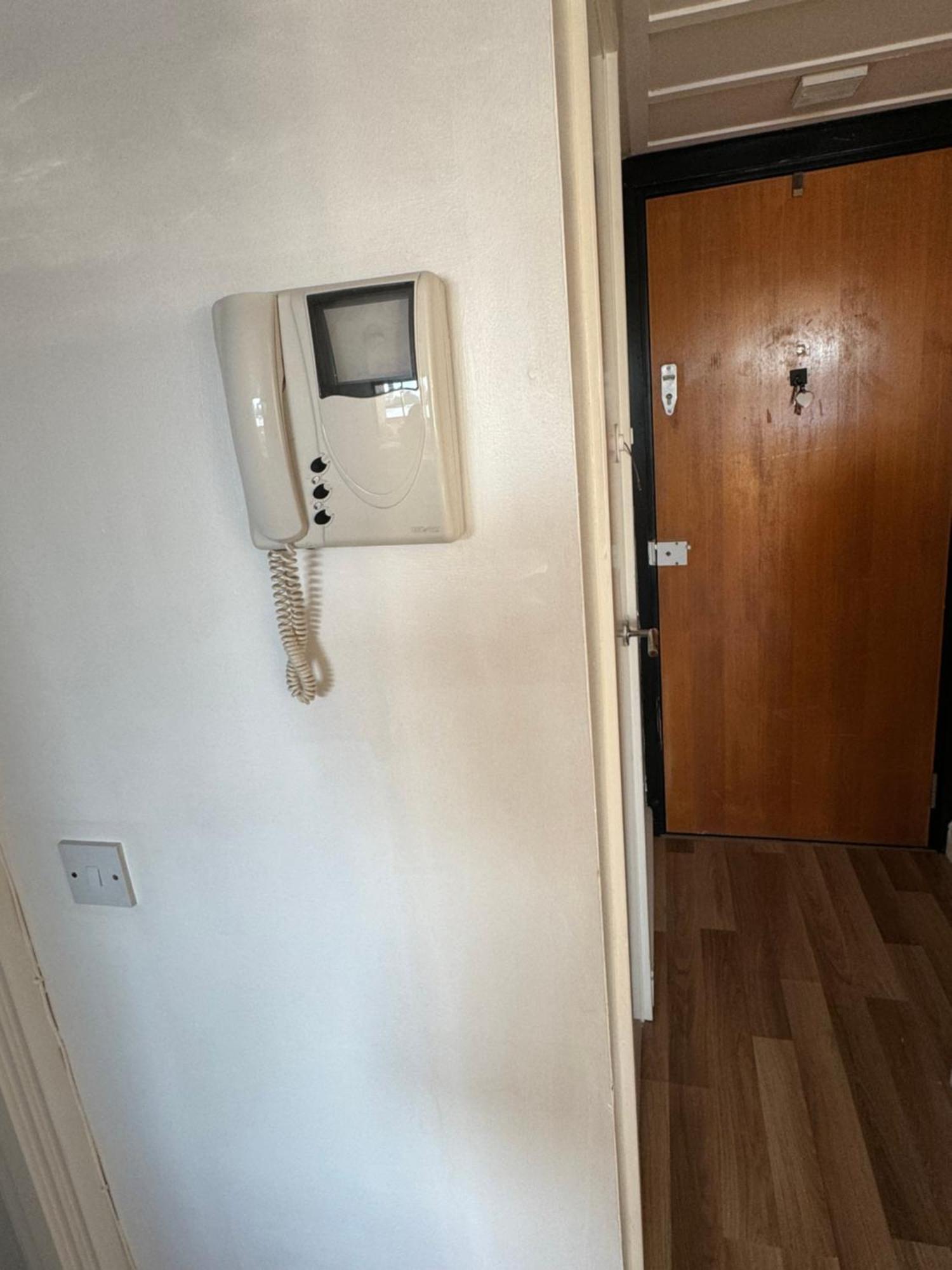 Perfect In The Centre With View Apartment *