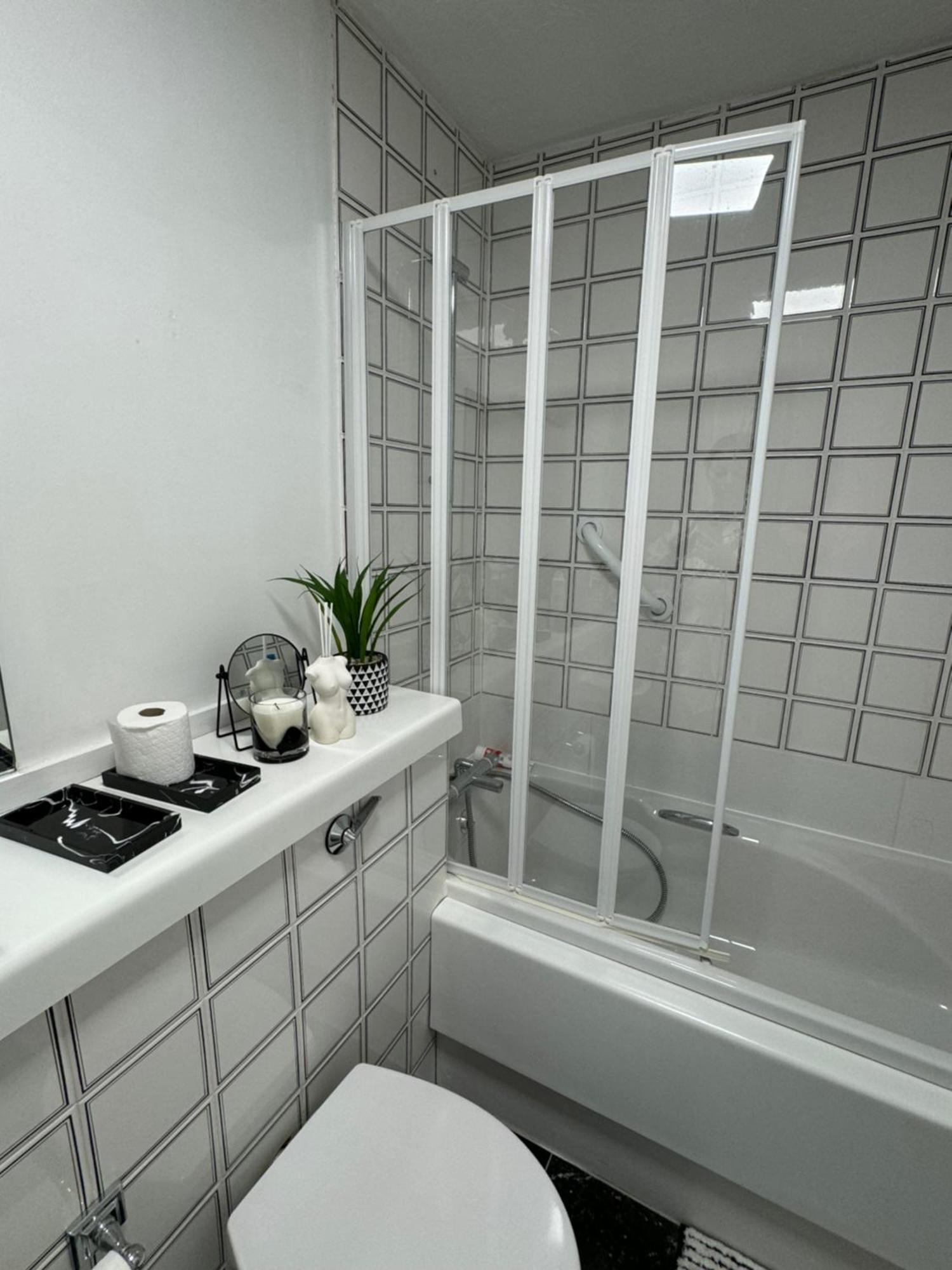 Perfect In The Centre With View * London