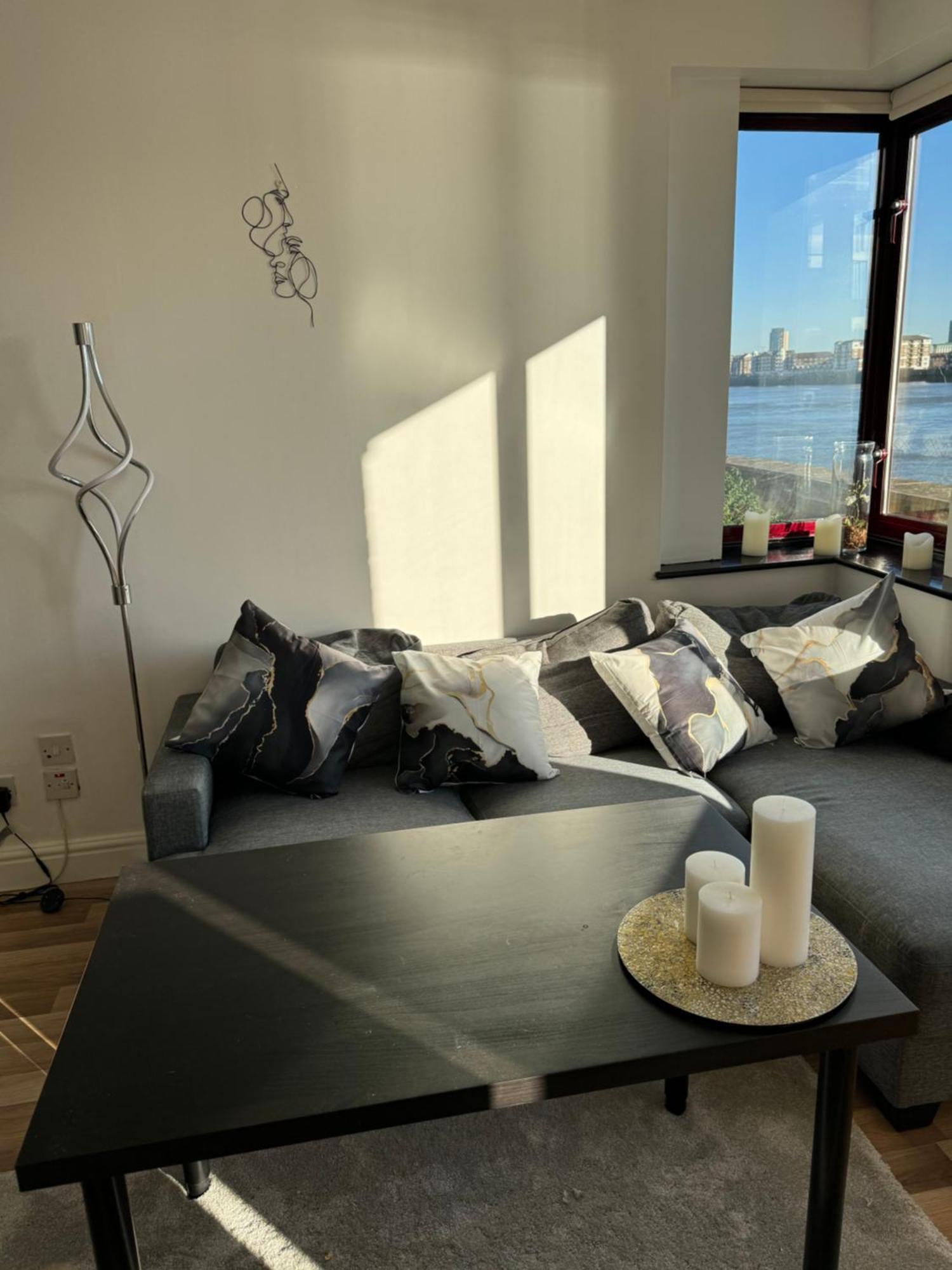 Perfect In The Centre With View Apartment London