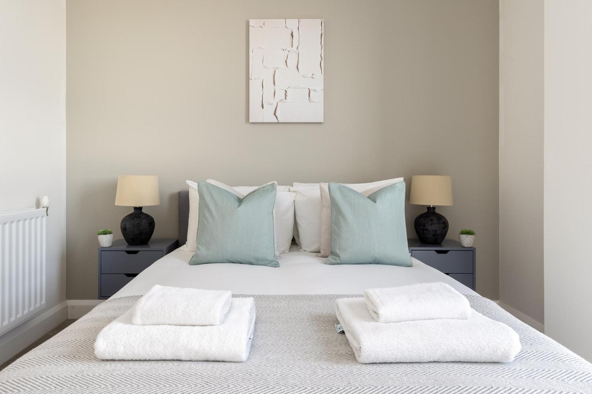 The Bow Flat Apartment *