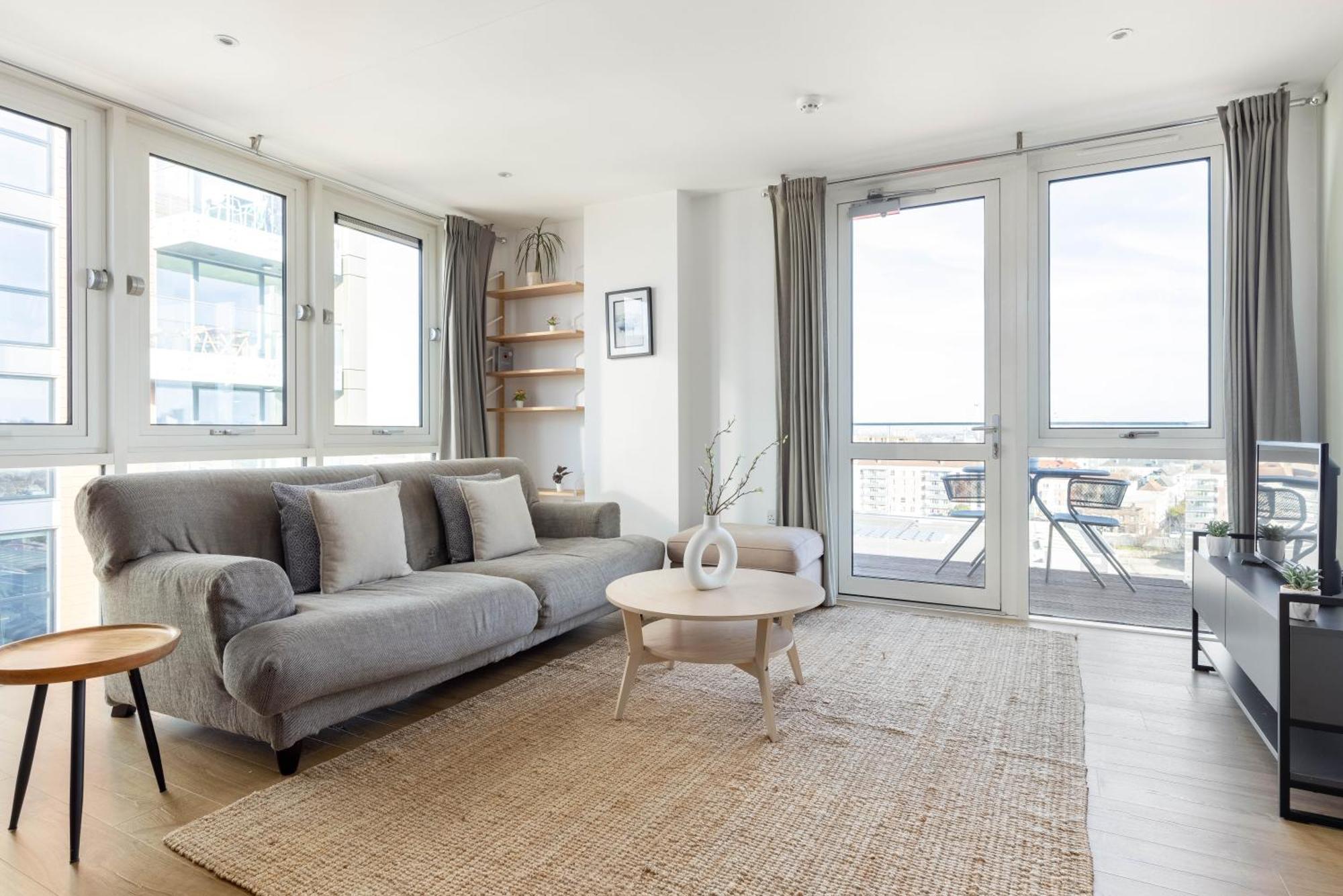 The Bow Flat Apartment *