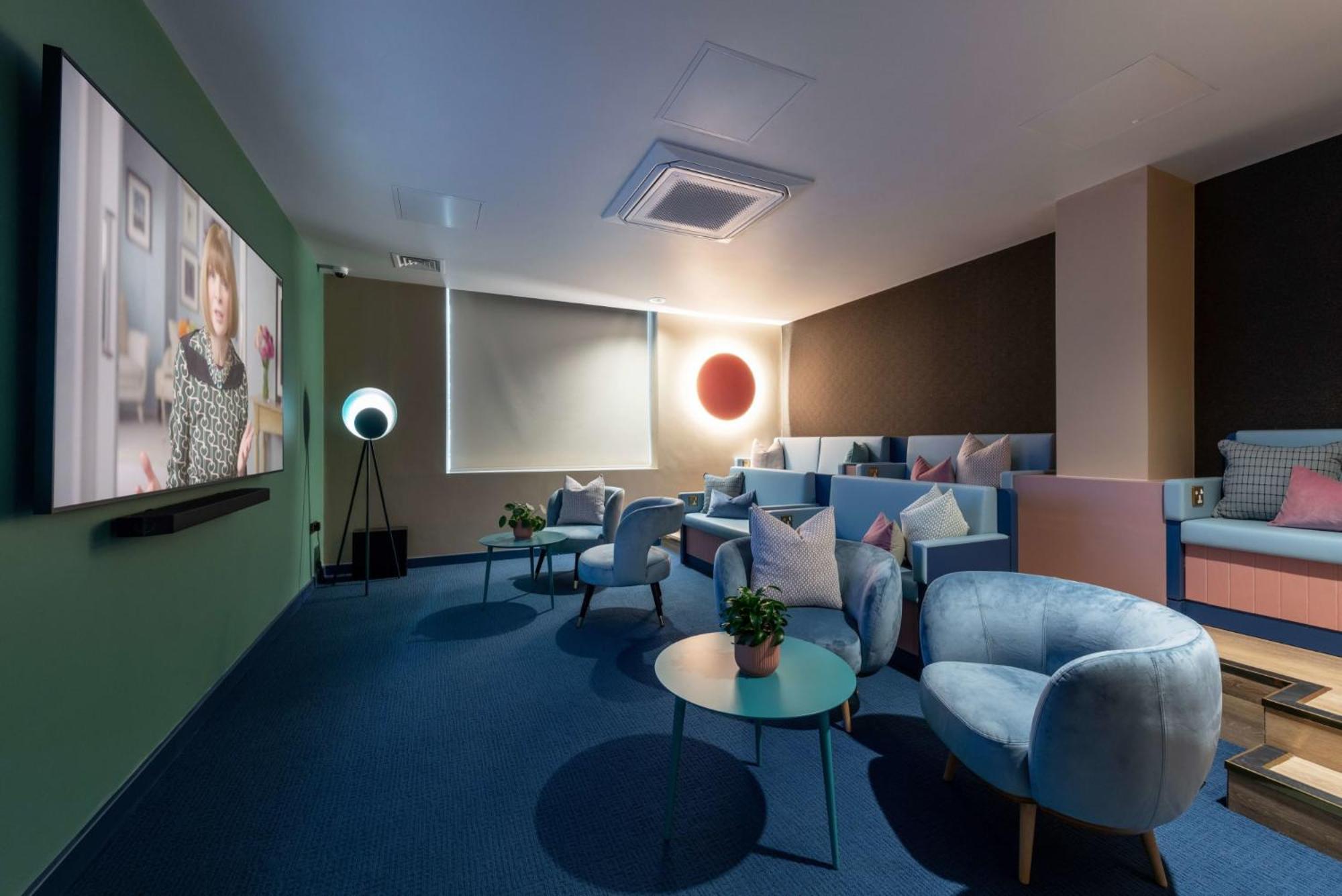 Apartment Cosy Living Ensuites At Trendy Wick Park In London
