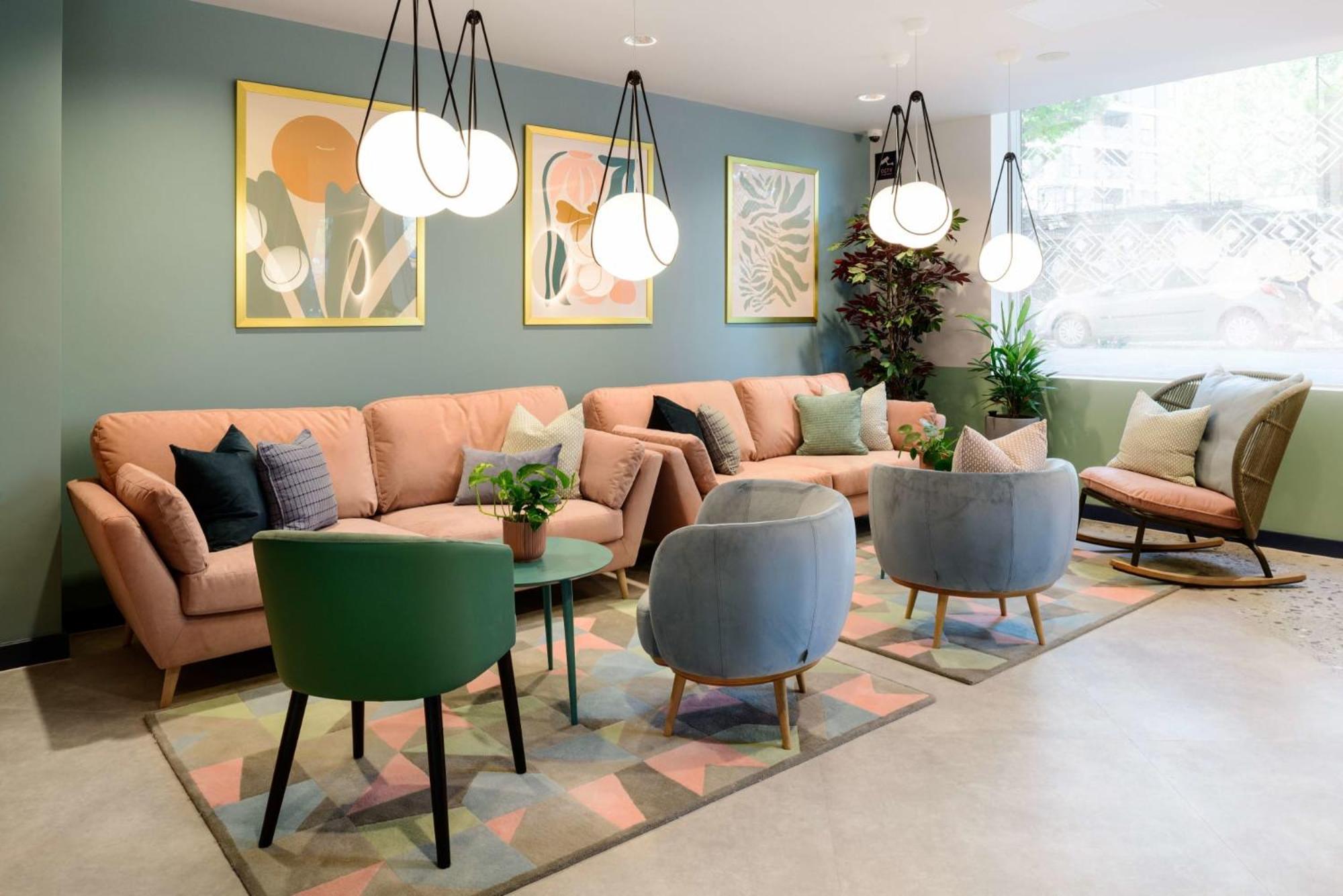 Cosy Living Ensuites At Trendy Wick Park In London