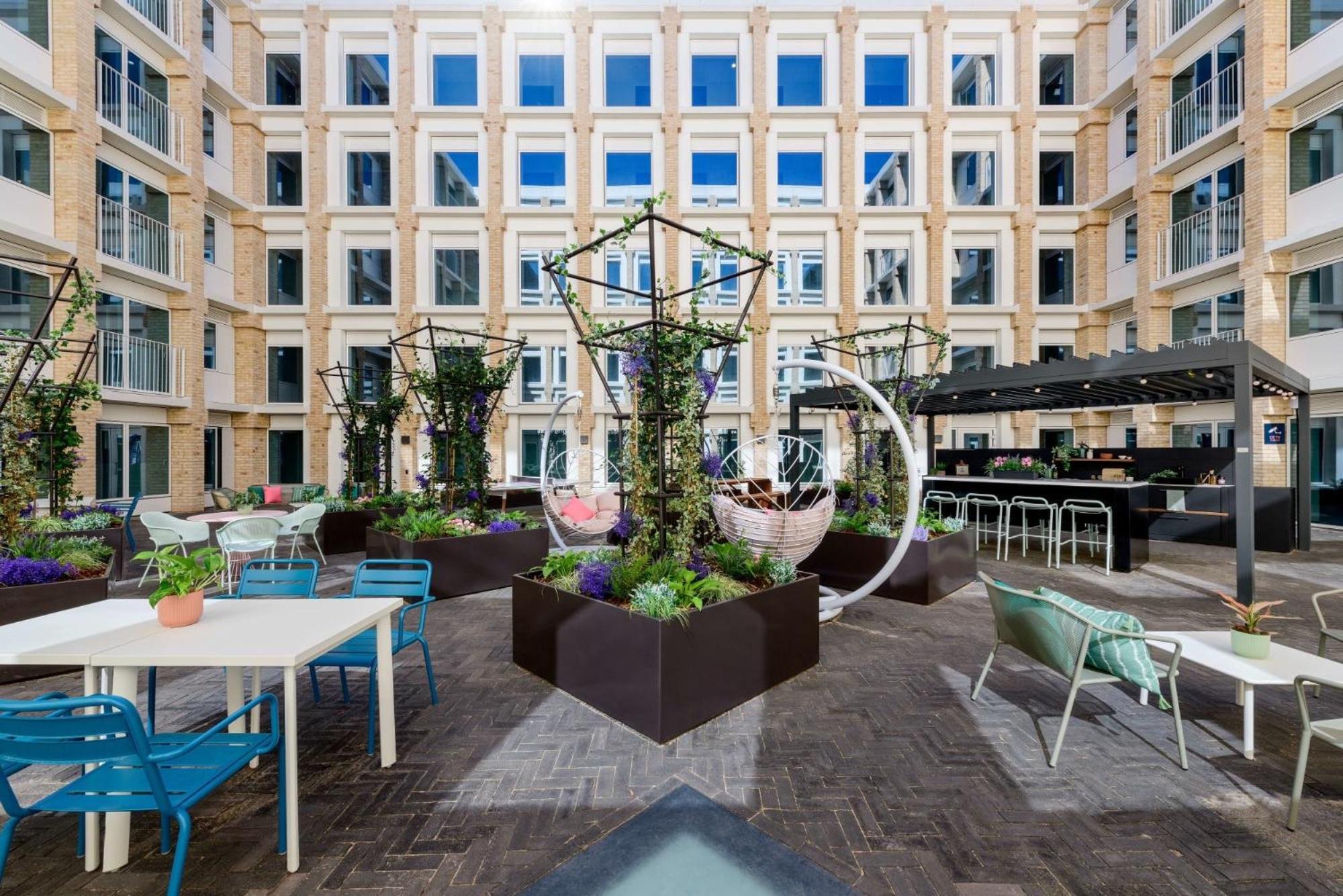 Apartment Cosy Living Ensuites At Trendy Wick Park In London