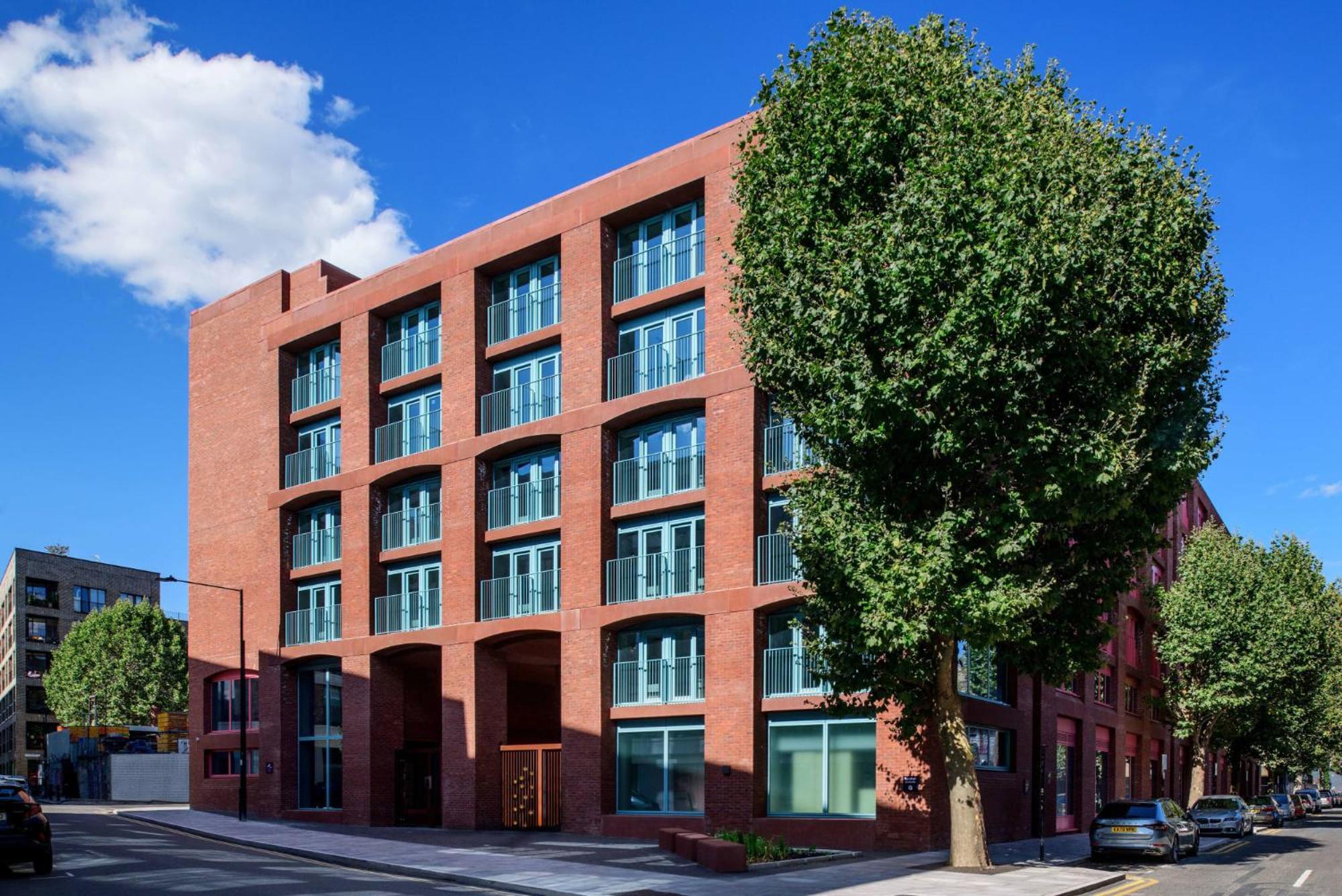 Cosy Living Ensuites At Trendy Wick Park In Apartment *