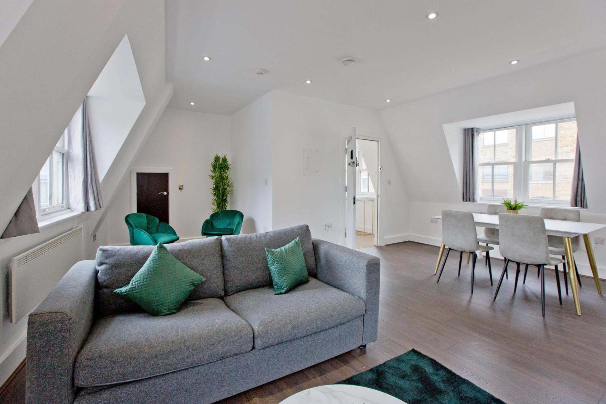 Imperial Liverpool Street Apartment London