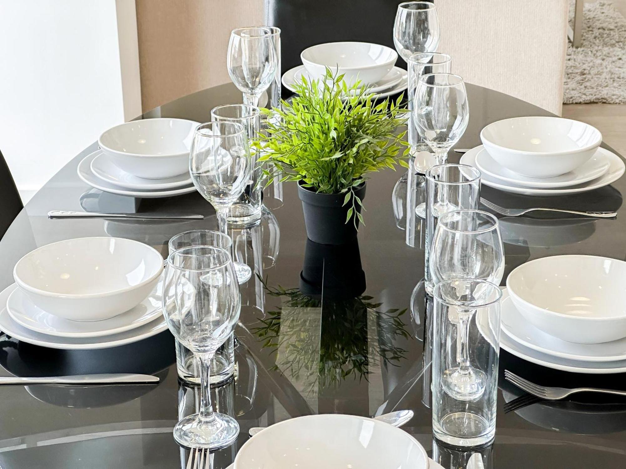 Contemporary With Private Terraces In Shoreditch, Hoxton, Islington Apartment London