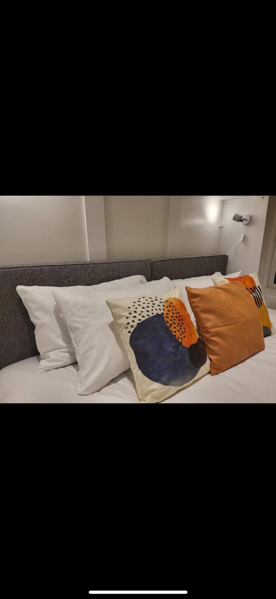 Innit Townhouse Apartment London