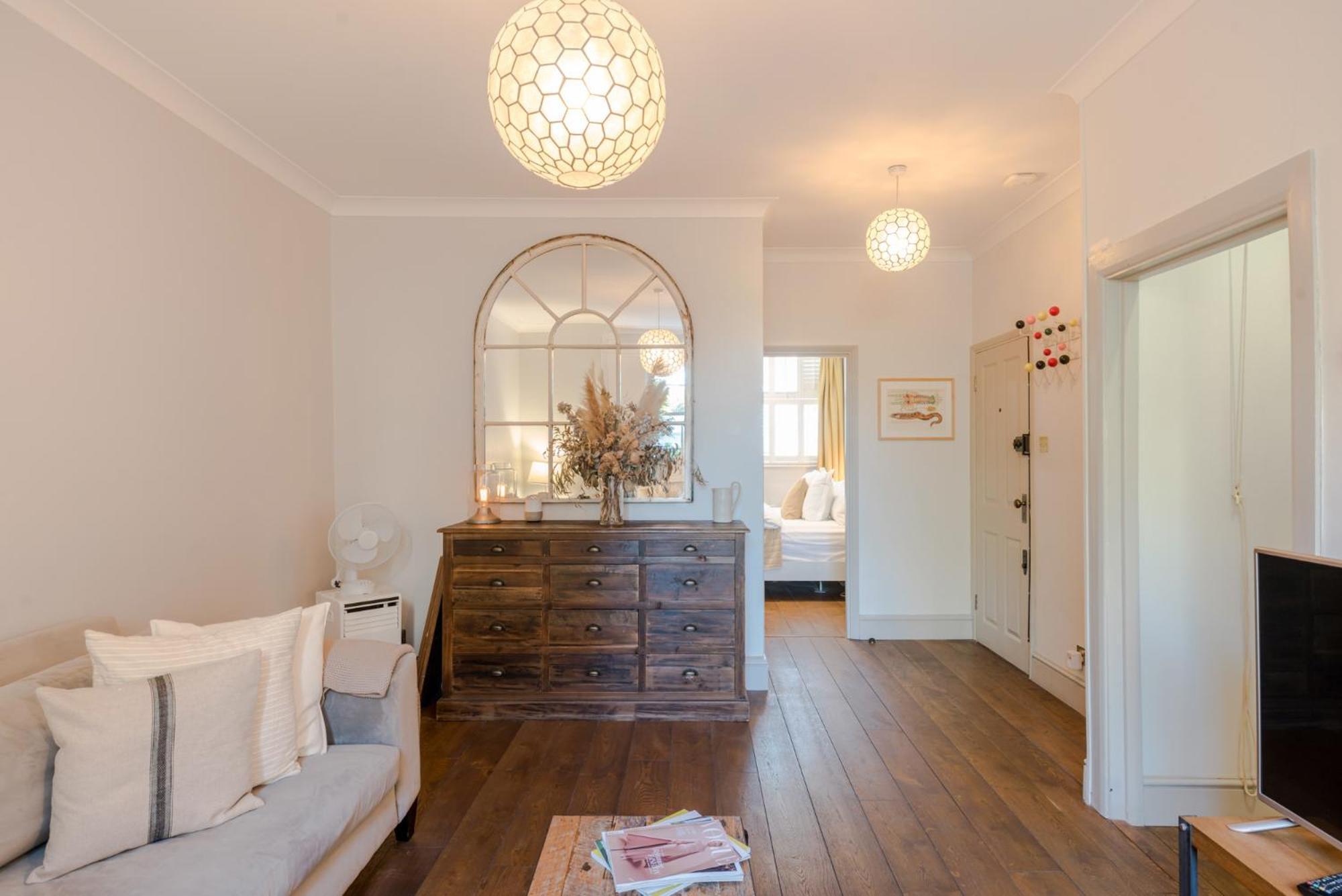 Apartment Bright De Beauvoir Pied A Terre *