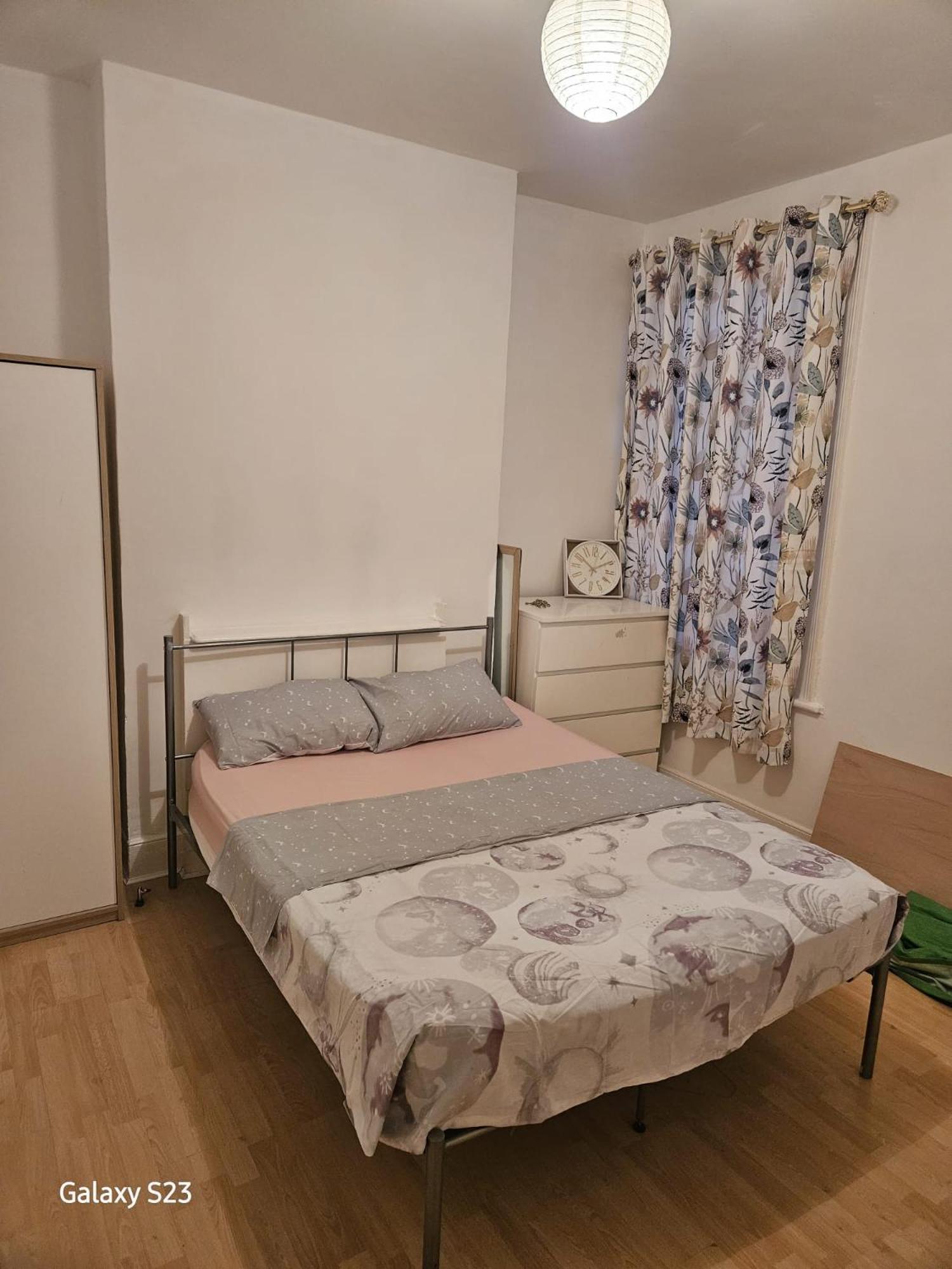 Nicky Homes Apartment London