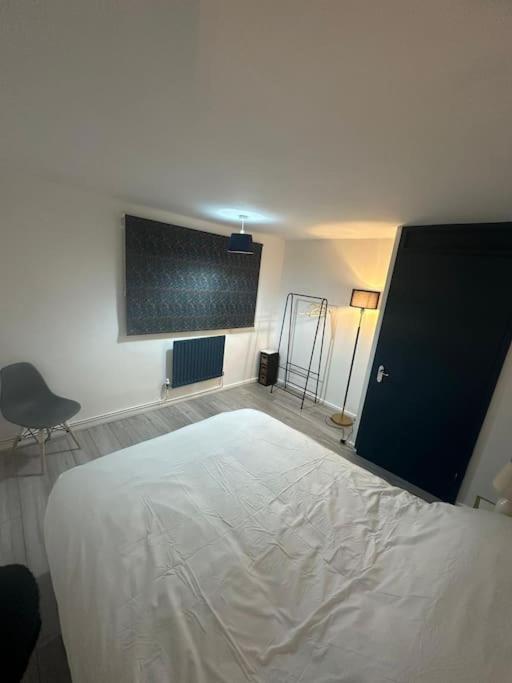 Appartement 2 Bedrooms In Plaistow Near Tube To