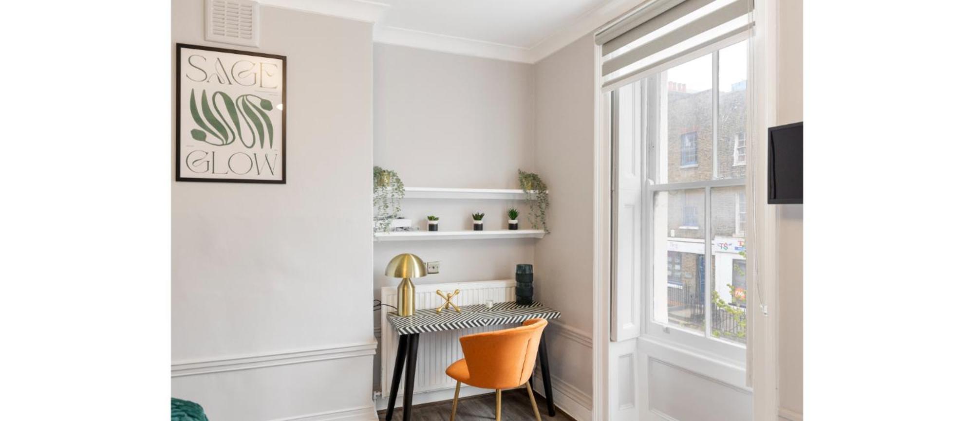 Serenity In The City: 5br In Whitechapel Appartement Londen
