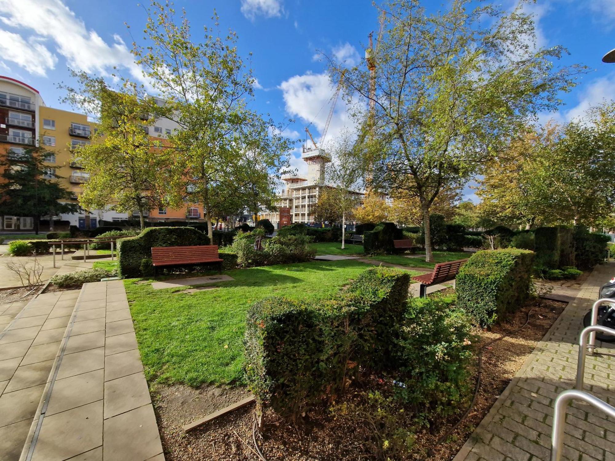 Beautiful Penthouse With Private Terrace In Greenwich Peninsula Apartment London
