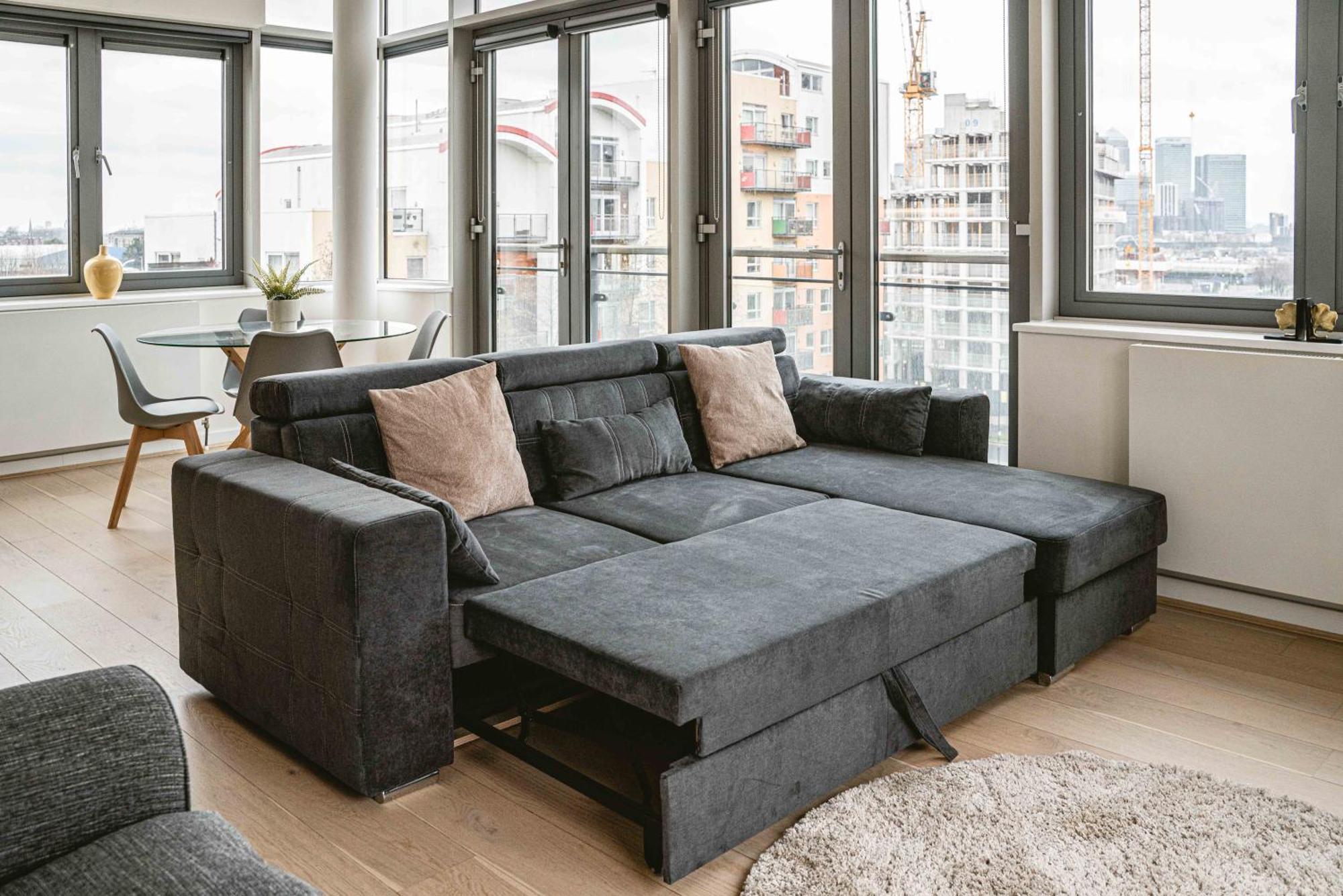 Beautiful Penthouse With Private Terrace In Greenwich Peninsula Apartment