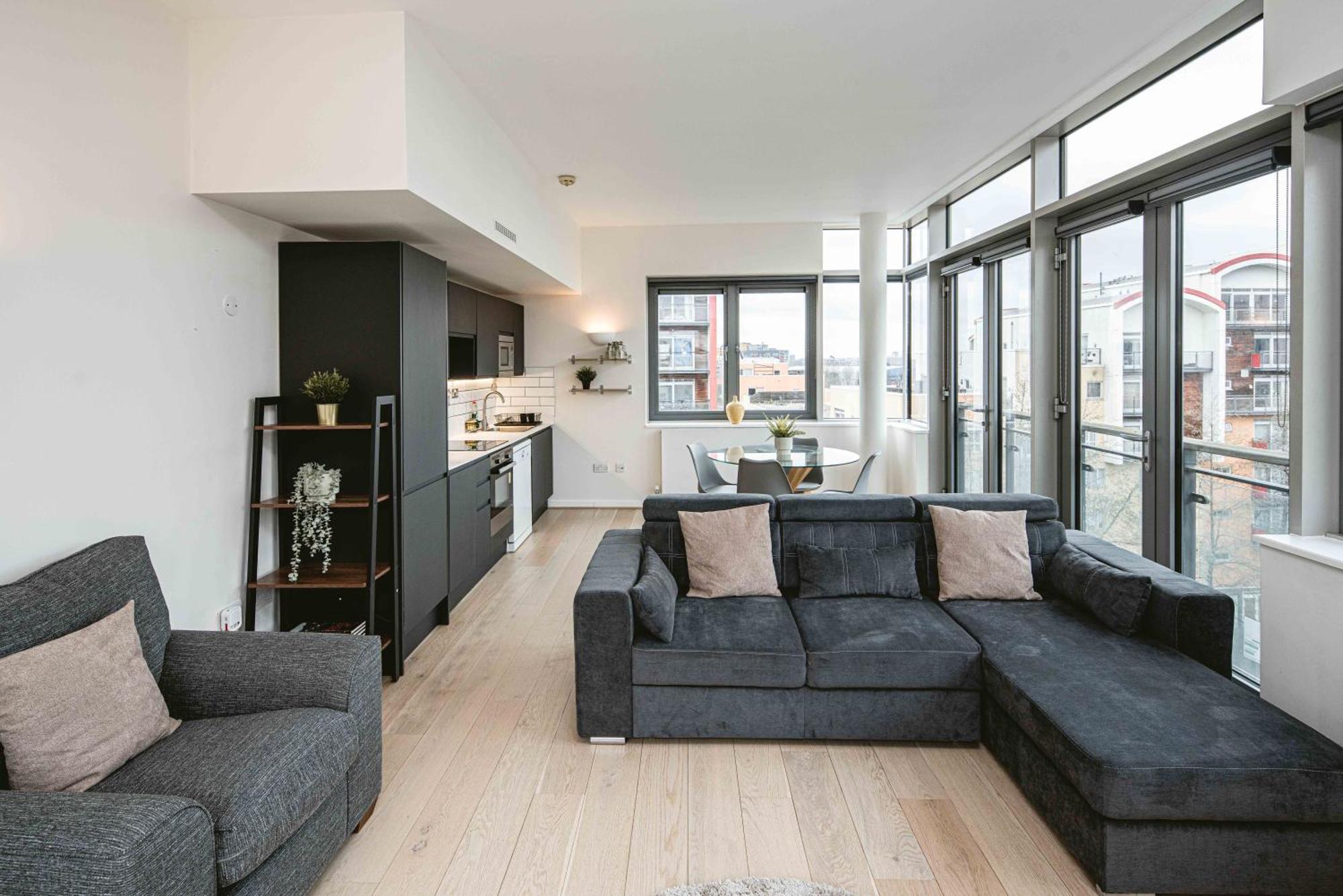 Beautiful Penthouse With Private Terrace In Greenwich Peninsula Apartment London