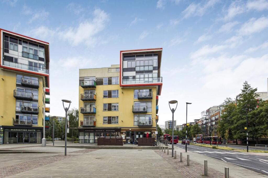 Apartment Beautiful Penthouse With Private Terrace In Greenwich Peninsula