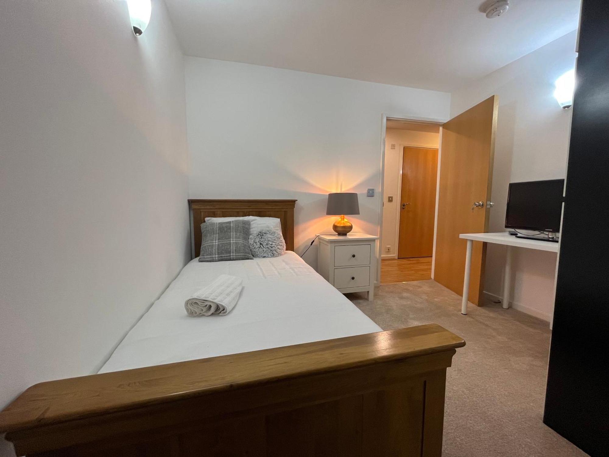 Hotel Your Royal Victoria Excel O2 Arena *