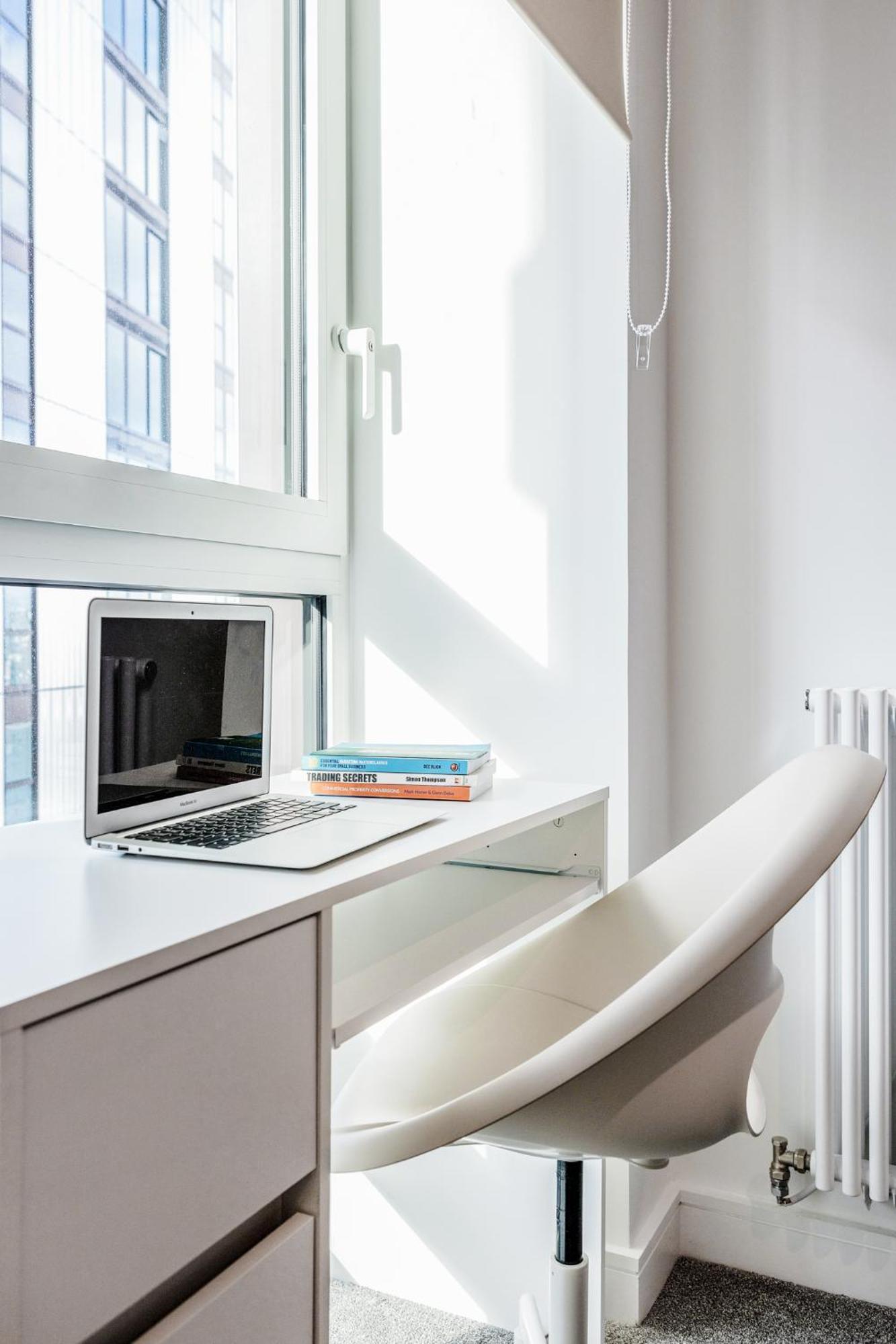 Apartment New Riverside Sleeps 5 Easy To Tour *