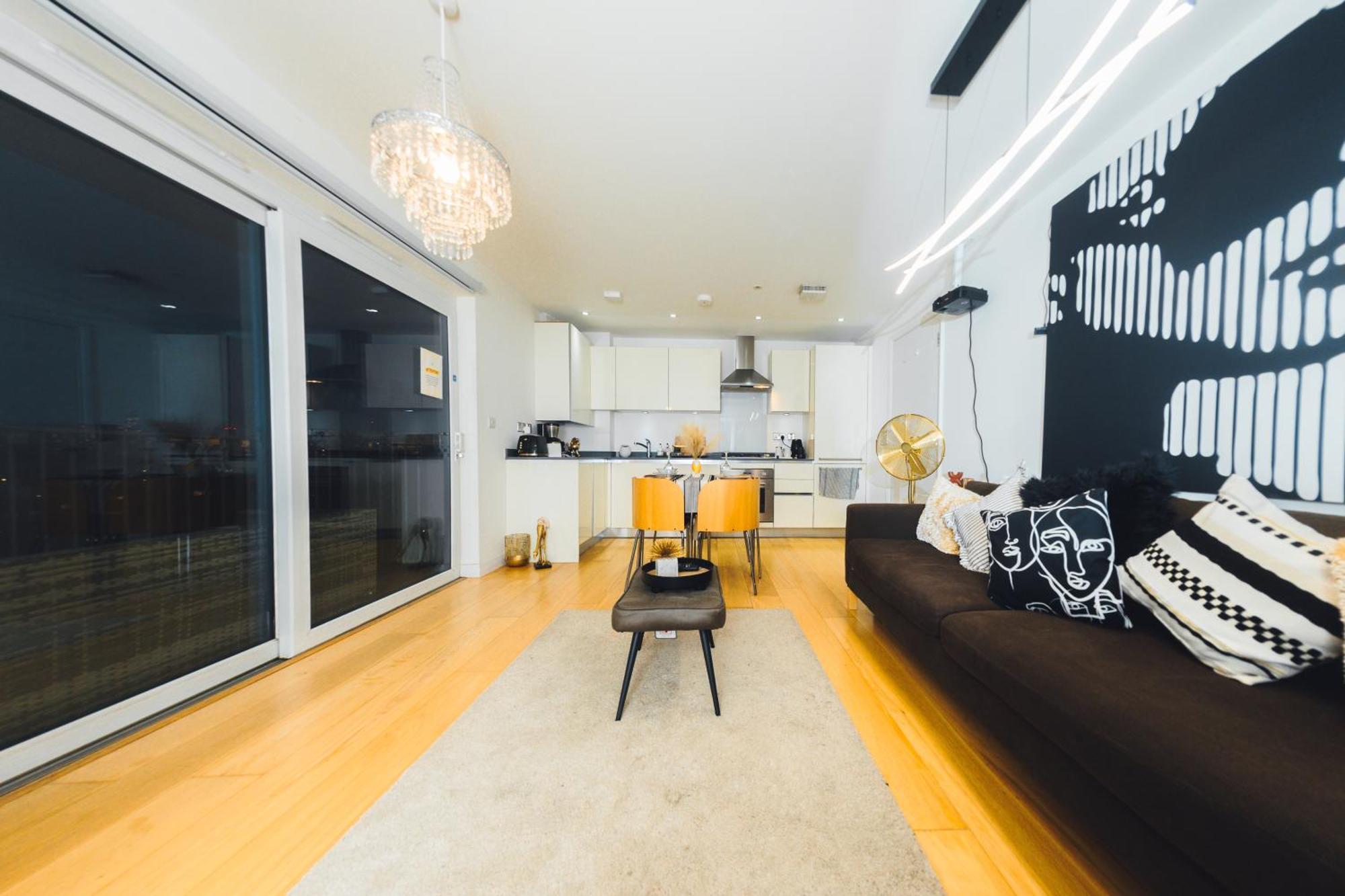 Unique Sky View -2 Bed