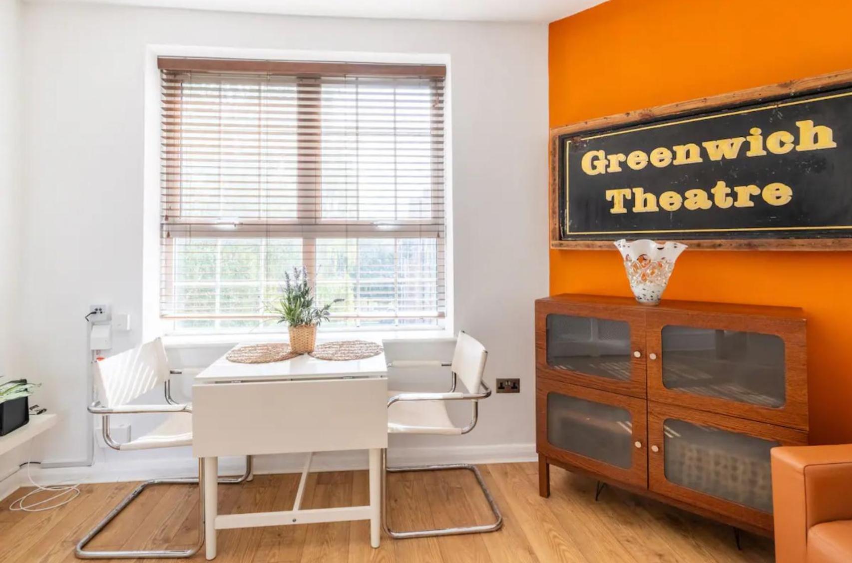 Stunning 1 Bed Flat In The Heart Of Greenwich Londen