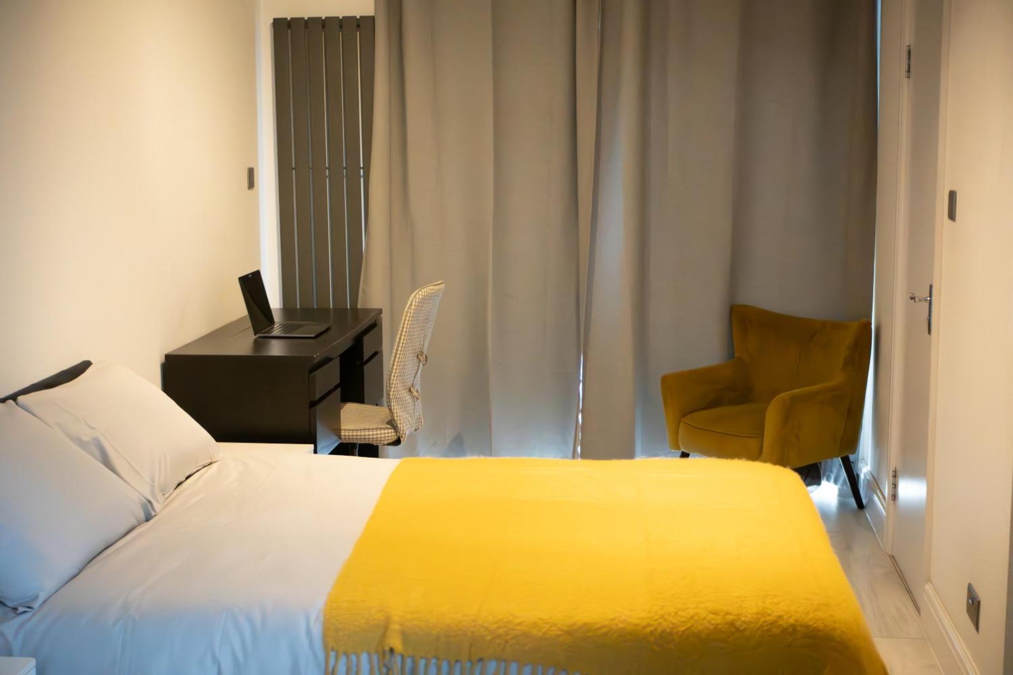 Alpha Grove Apartment
