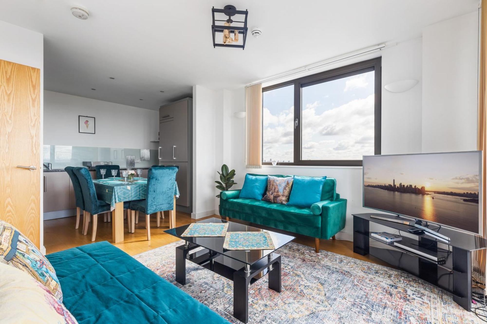 Apartment View Short Walk To Tower Bridge, Free Car Parking *