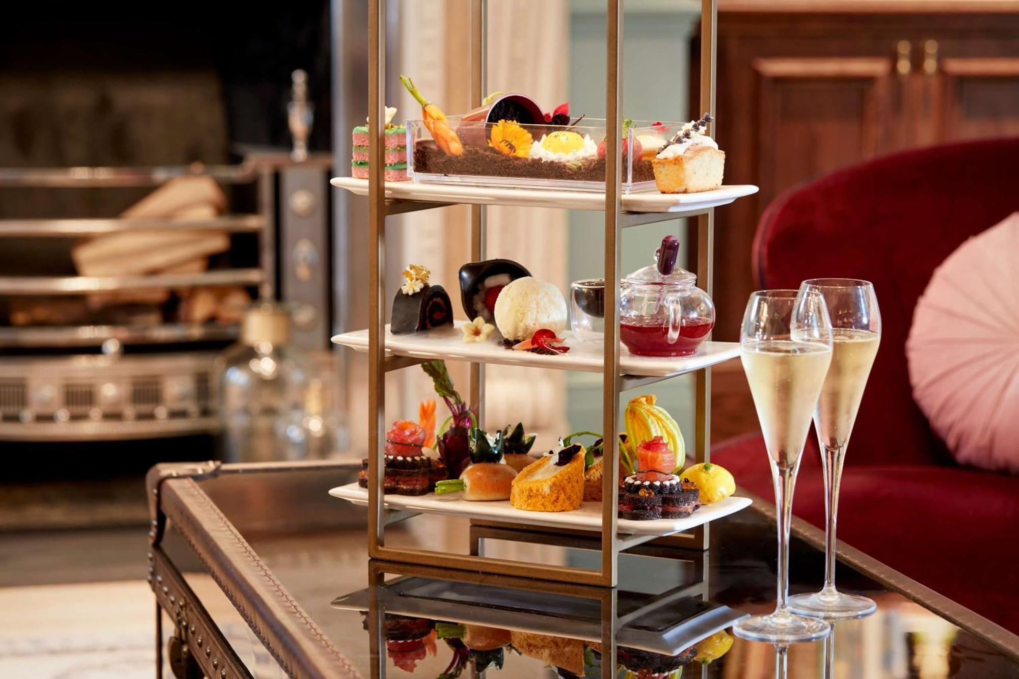 100 Queen's Gate London, Curio Collection By Hilton Hotel Londen