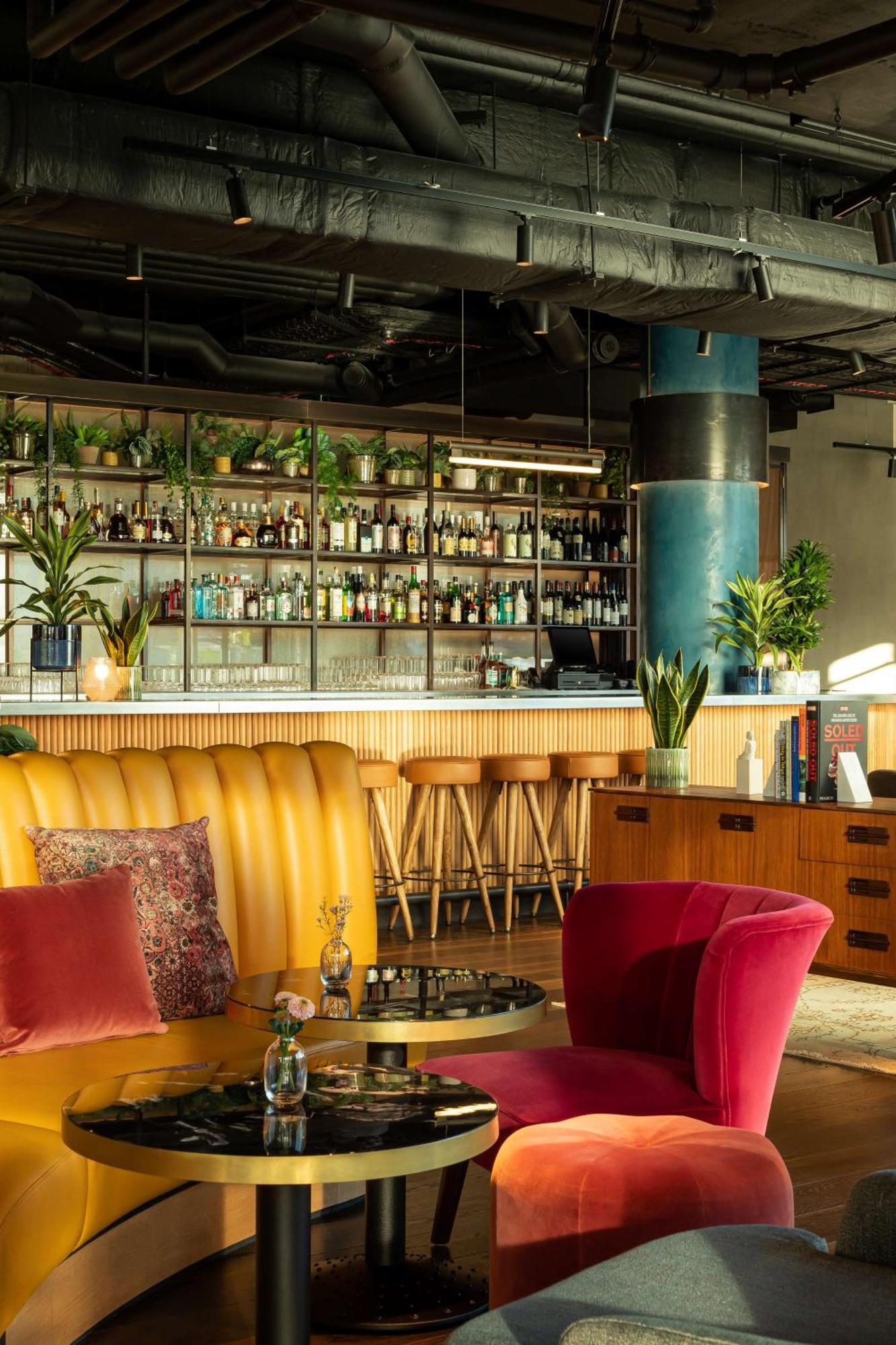 The Gantry London, Curio Collection By Hilton Londen