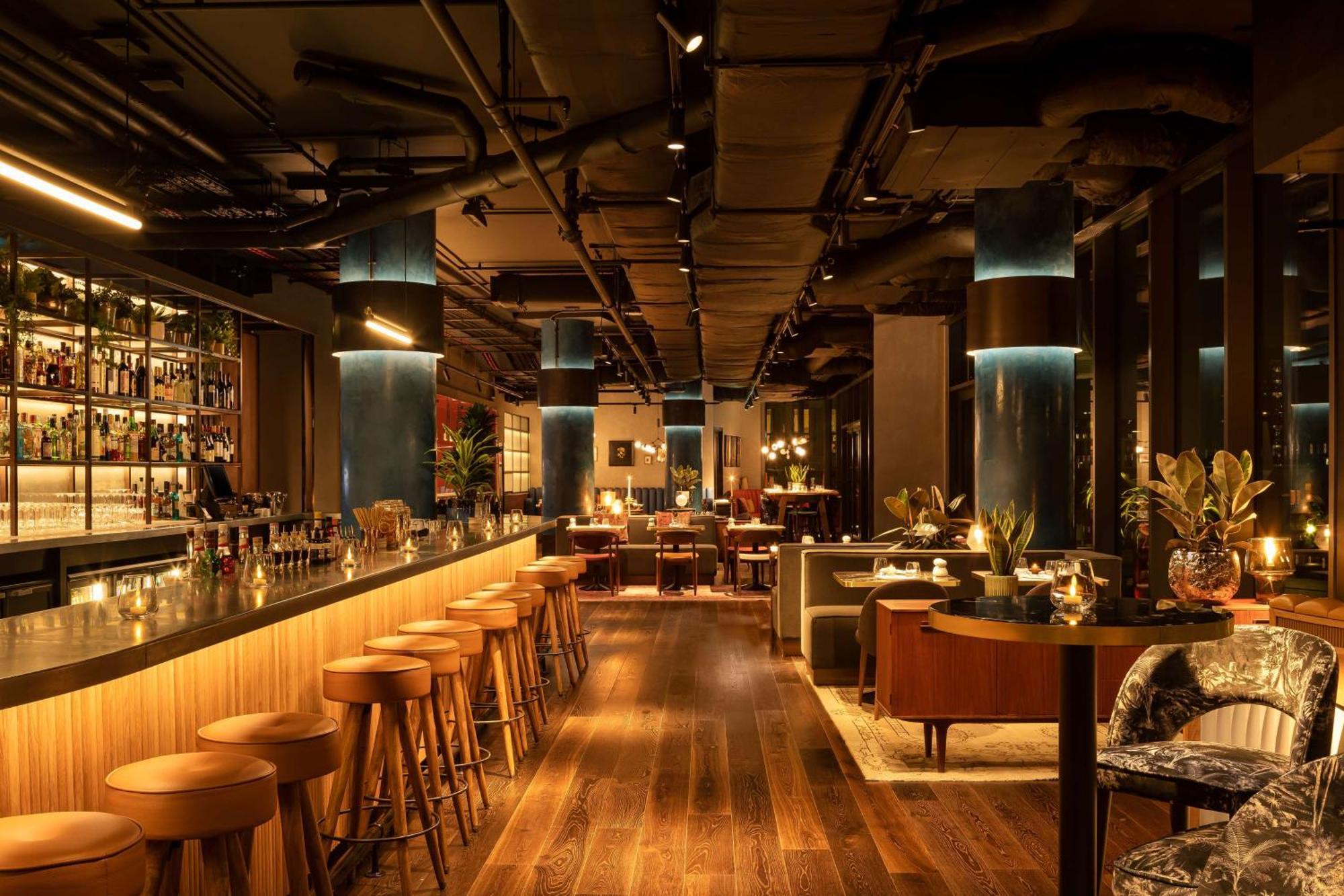 Hotel The Gantry London, Curio Collection By Hilton